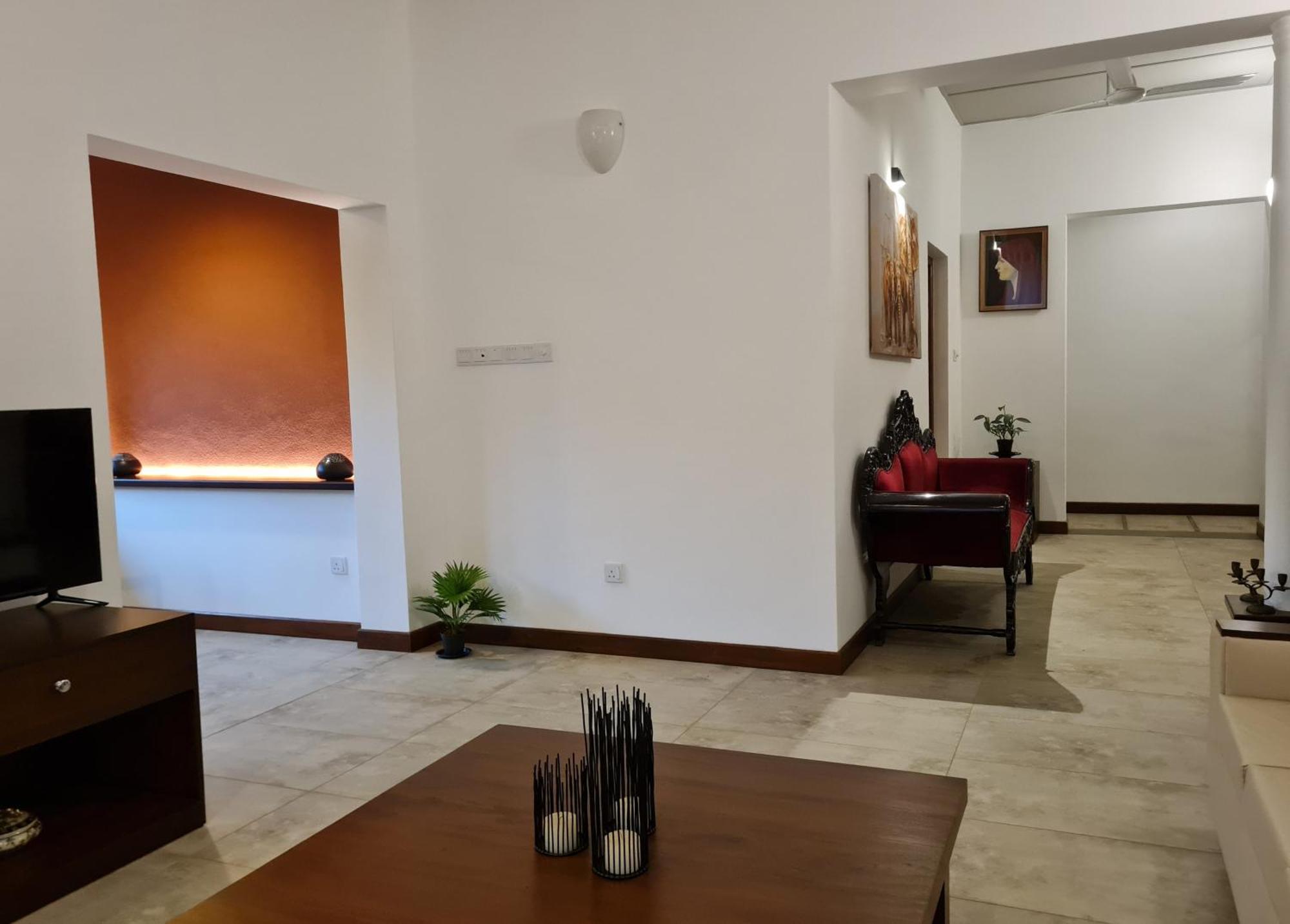 City Oasis 66 Νεγκόμπο Εξωτερικό φωτογραφία